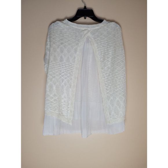 En Creme Split Back Sweater - Picture 2 of 7